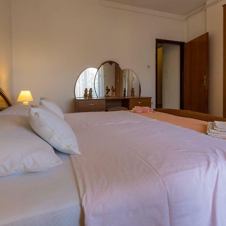 Apartman Laura 塞尔瑟 外观 照片